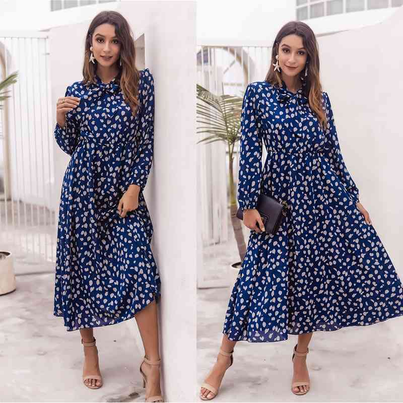 Women' clothing sales autumn new 2021 medium length dress long sleeve skirt, As shown in figure
Women' clothing sales autumn new 2021 medium length dress long sleeve skirt, As shown in figure