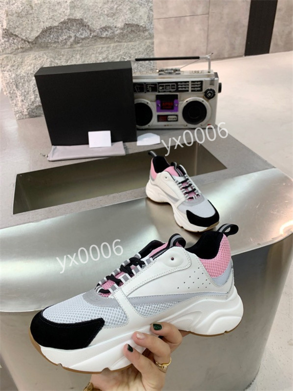 2021 new men and women old luxury 35-41 casual shoe crystal sole sport sold grandpa sports shoes running sneakers Top quality jl210101, Choose the color
2021 new men and women old luxury 35-41 casual shoe crystal sole sport sold grandpa sports shoes running sneakers Top quality jl210101, Choose the color