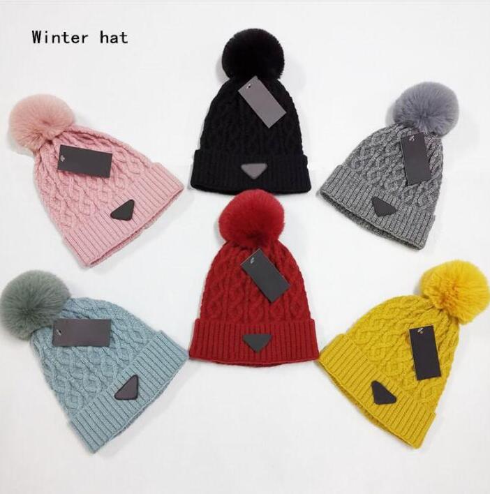 Luxury beanies Hight quality men and Wool knitted hat classical sports skull caps women High-end casual gorros Bonnet 32152
Luxury beanies Hight quality men and Wool knitted hat classical sports skull caps women High-end casual gorros Bonnet 32152