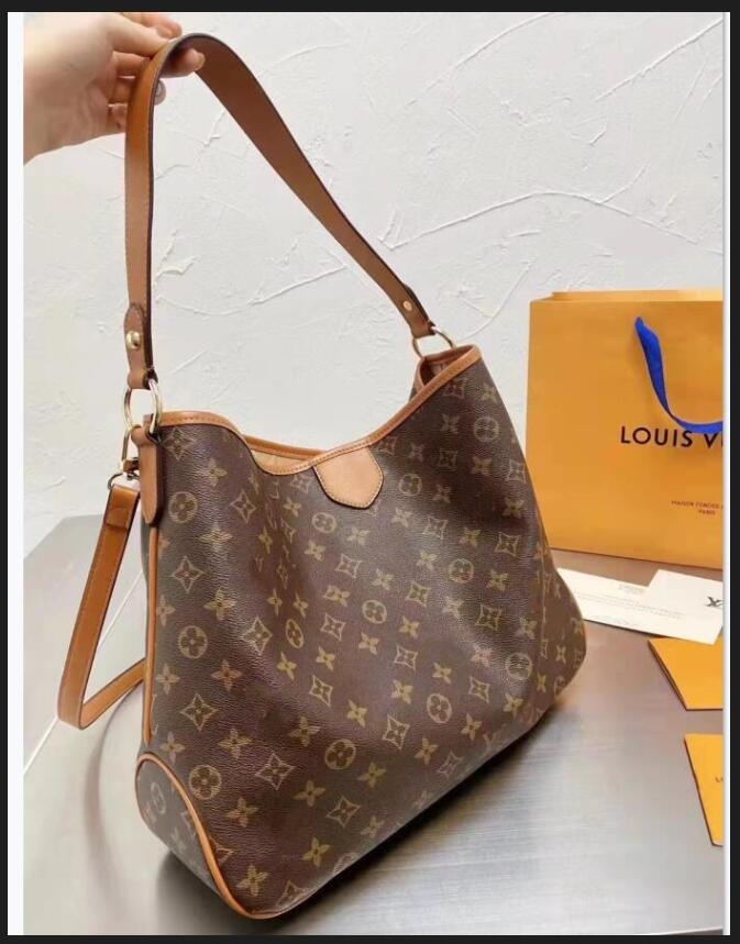 Women Shopping Shoulder bags Purses lady Travel Underarm Crossbody Bag Luxurys Designers Handbags Luggage Totes With box GGLVLouis
Vitton YSL
VUTTON, Additional freight
Women Shopping Shoulder bags Purses lady Travel Underarm Crossbody Bag Luxurys Designers Handbags Luggage Totes With box GGLVLouis
Vitton YSL
VUTTON, Additional freight