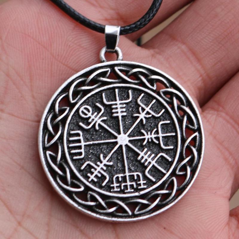 Pendant Necklaces Viking Vegvisir Compass With Endless Knots Vintage Necklace Mens Womens Pagan Jewellery, Silver
Pendant Necklaces Viking Vegvisir Compass With Endless Knots Vintage Necklace Mens Womens Pagan Jewellery, Silver