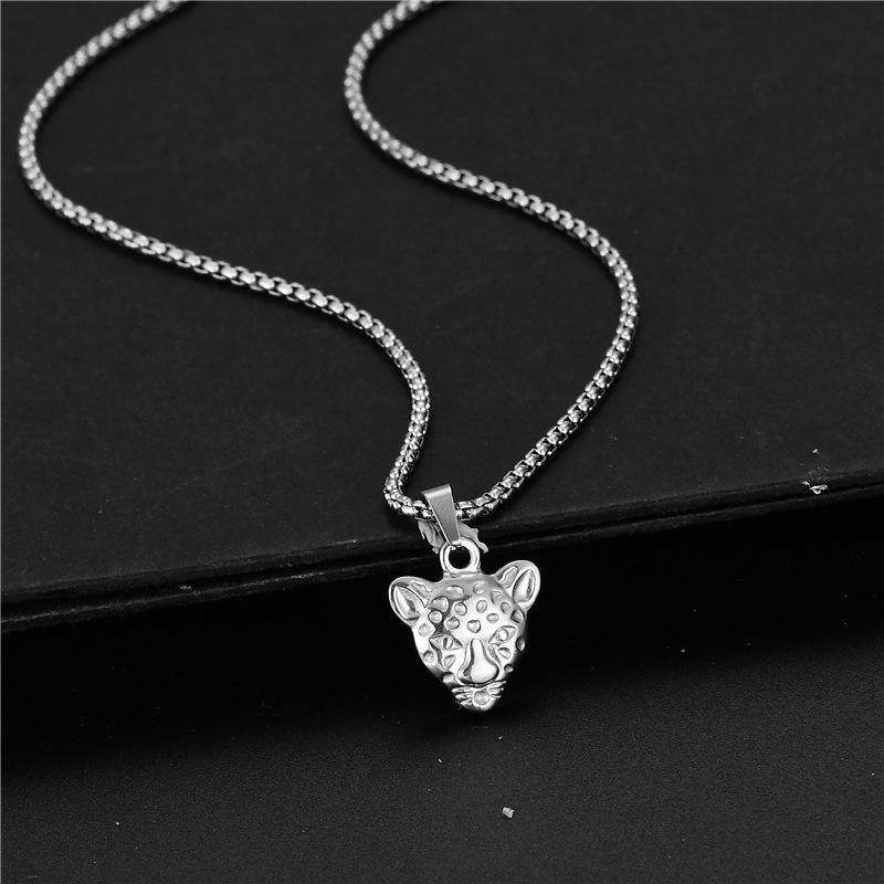 Pendant Necklaces Stainless Steel Leopard Head Shape Necklace For Women Simplicity Clavicle Chain 2021 Trend Hip Hop Jewelery Party Gift, Silver
Pendant Necklaces Stainless Steel Leopard Head Shape Necklace For Women Simplicity Clavicle Chain 2021 Trend Hip Hop Jewelery Party Gift, Silver