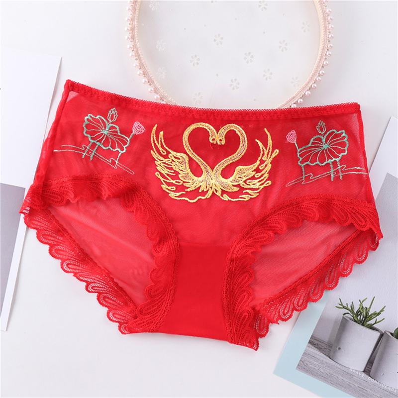 Women's Panties Embroidered White Sexy Lace Stitching Mid-Waist Seamless Fashion Mesh Briefs For Female &L, Purple
Women's Panties Embroidered White Sexy Lace Stitching Mid-Waist Seamless Fashion Mesh Briefs For Female &L, Purple