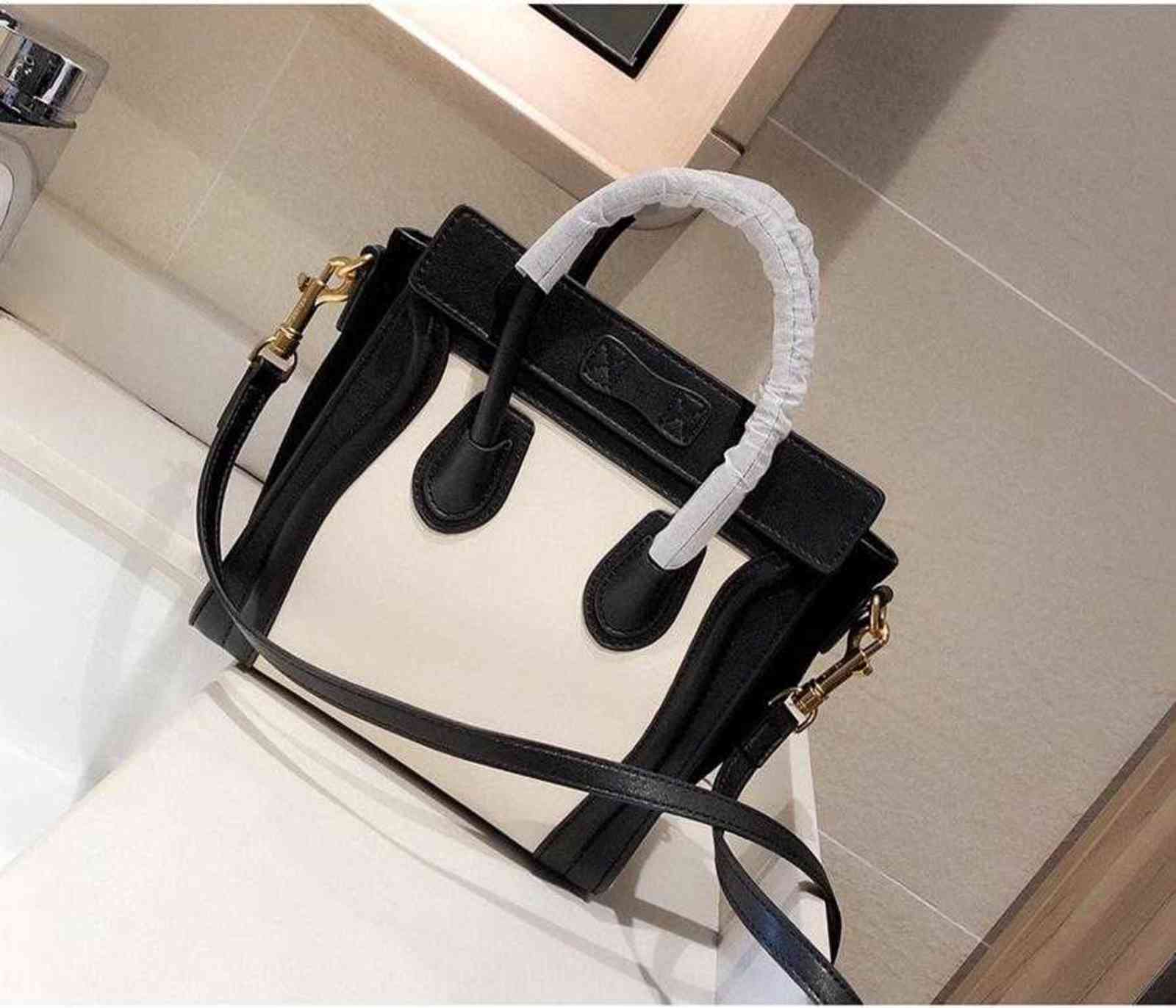 Quality Smile Classic Women ville Handbags Shoulder Bag crossbody Tote Genuine Cow Leather Fashion Troupe
Quality Smile Classic Women ville Handbags Shoulder Bag crossbody Tote Genuine Cow Leather Fashion Troupe