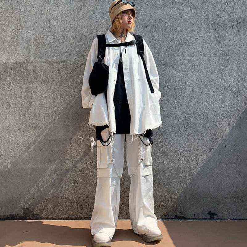HOUZHOU Mall Goth White Cargo Pants Women Gothic Harajuku Hippie Streetwear Chain Punk Loose Trouser Baggy Oversize Korean Style 211124
