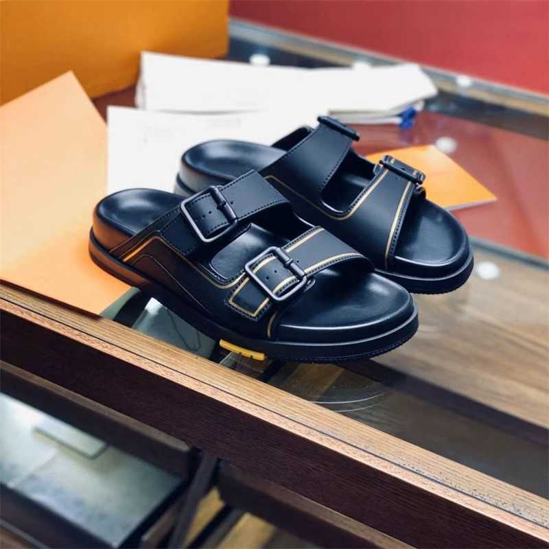 Designer Men Sandal Trainer Mule Black Printing Leather Flat Slippers Embossed Suede Calfskin Double Buckle Slide Anatomic insole Shoes
Designer Men Sandal Trainer Mule Black Printing Leather Flat Slippers Embossed Suede Calfskin Double Buckle Slide Anatomic insole Shoes