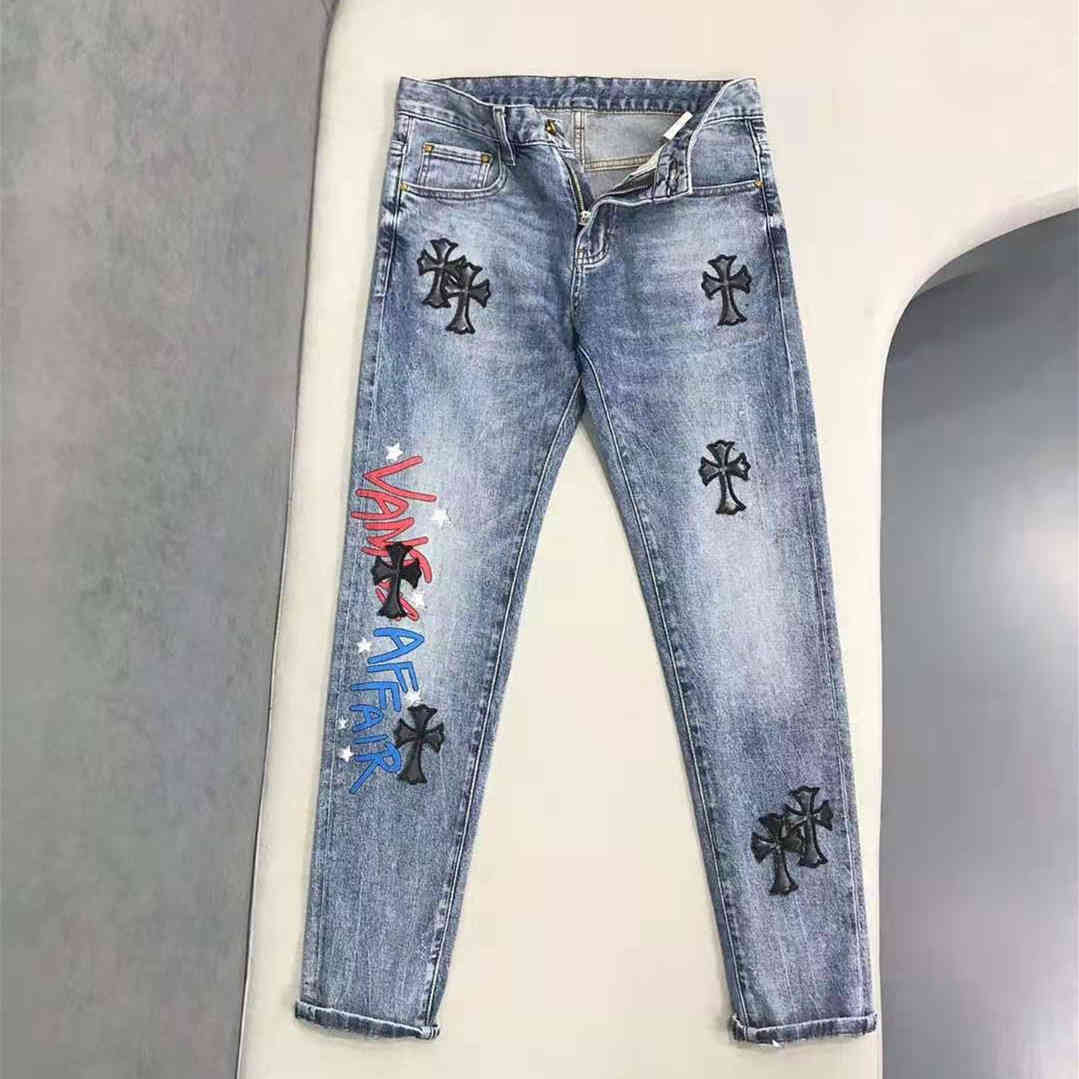 Hearts/Chrome 21 Early Spring Brand New Casual Jeans Ch Cross Leather Embroidery Men's Fashion Versatile, Blue
Hearts/Chrome 21 Early Spring Brand New Casual Jeans Ch Cross Leather Embroidery Men's Fashion Versatile, Blue