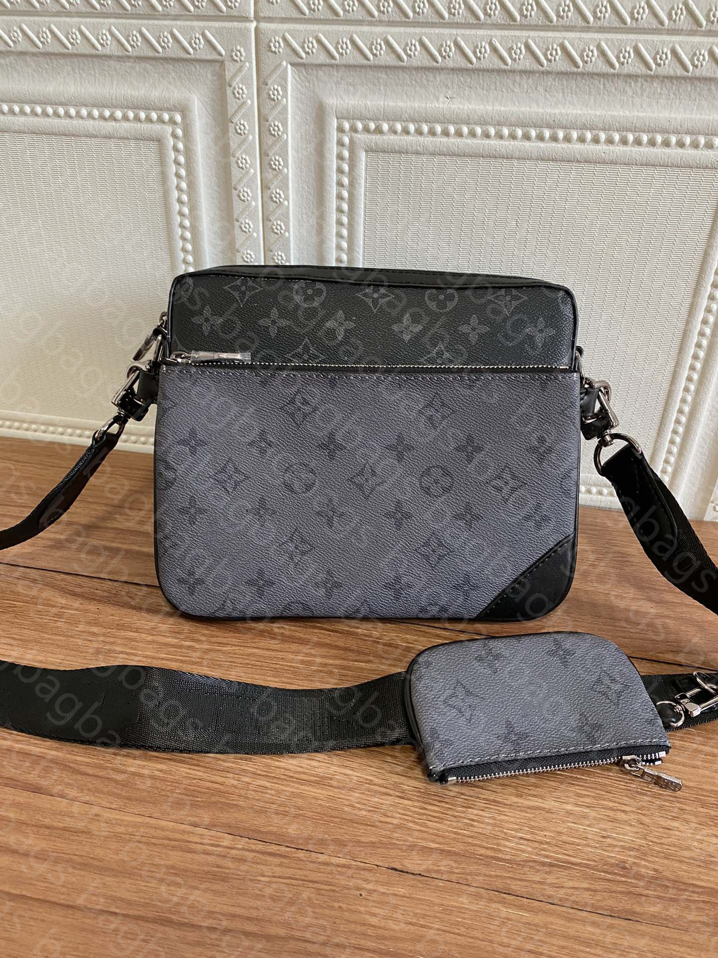 Designer bag 3-piece set favorite male female multi-pocket accessory wallet messenger handbag flower shoulder, Grey
Designer bag 3-piece set favorite male female multi-pocket accessory wallet messenger handbag flower shoulder, Grey