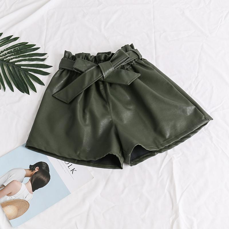 Women's Shorts 2021 Women Black Faux Leather Casual Design Feminino Elastic Waist Short Pants17D High
Women's Shorts 2021 Women Black Faux Leather Casual Design Feminino Elastic Waist Short Pants17D High