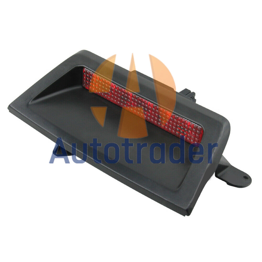 04805845AB NEW Rear Third Brake Light Lamp High Mounted Stop For Chrysler 300 300C 05-2007
04805845AB NEW Rear Third Brake Light Lamp High Mounted Stop For Chrysler 300 300C 05-2007
