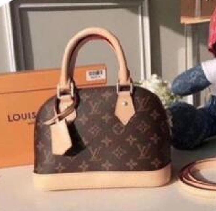 LV Louis 1 Vitton ALMA BB Handbags Women Leather Shoulder Bags Handbag Female Messenger Shell bag Purse Clutch Wallet, Red;black
LV Louis 1 Vitton ALMA BB Handbags Women Leather Shoulder Bags Handbag Female Messenger Shell bag Purse Clutch Wallet, Red;black