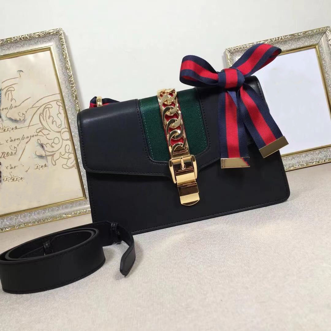 High quality luxury designer ladies shoulder bag dual purpose messenger bags leather ribbon handbag coin purse, White#421882
High quality luxury designer ladies shoulder bag dual purpose messenger bags leather ribbon handbag coin purse, White#421882