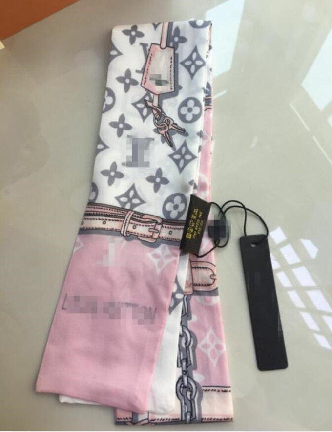 YUJHKDXJ Wholesale Sscarves Womens relaxation Scarfs designers scarf purses scarfs luxury scarf fashion sciarpa brand scarves 1pc Dispatch, Blue;gray
YUJHKDXJ Wholesale Sscarves Womens relaxation Scarfs designers scarf purses scarfs luxury scarf fashion sciarpa brand scarves 1pc Dispatch, Blue;gray