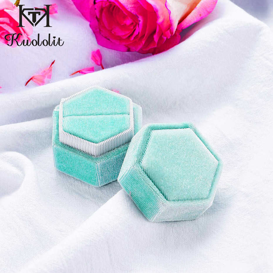 Kuololit Green Velvet Hexagon Ring box for Women Handmade Ring Jewelry Box for Wedding Engagement Bridal Gift Packaging Display 210512, Black;white
Kuololit Green Velvet Hexagon Ring box for Women Handmade Ring Jewelry Box for Wedding Engagement Bridal Gift Packaging Display 210512, Black;white
