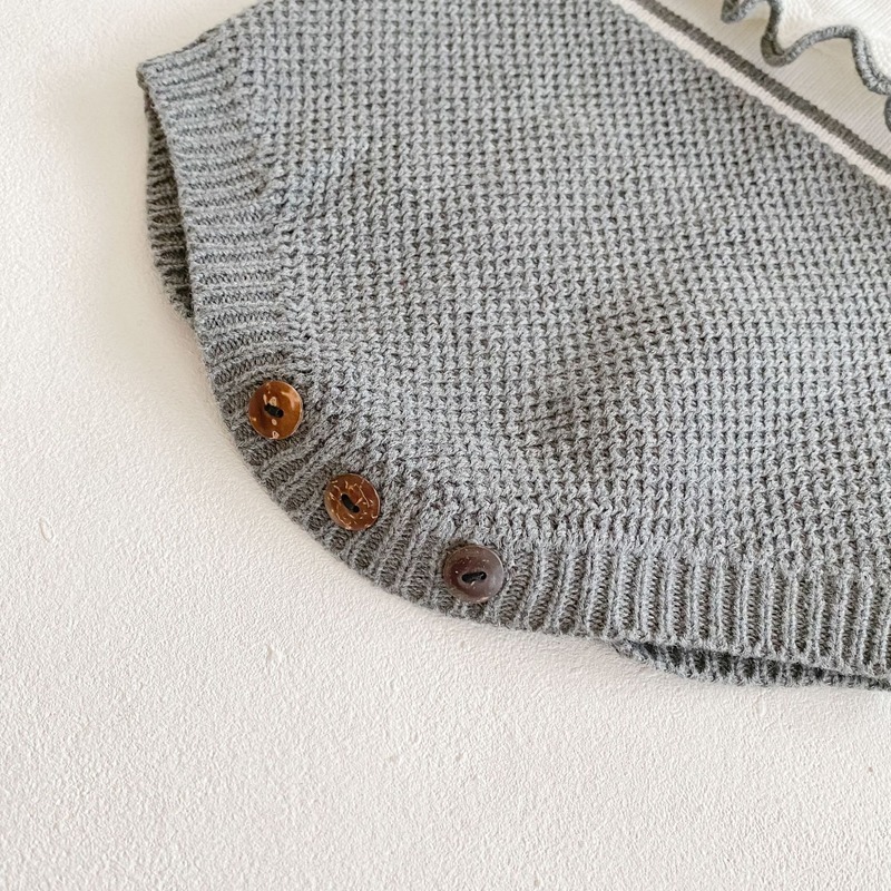 Autumn Girl Baby Bodysuits Lace Stitching Striped Wool Suit Crawling Clothes 210515