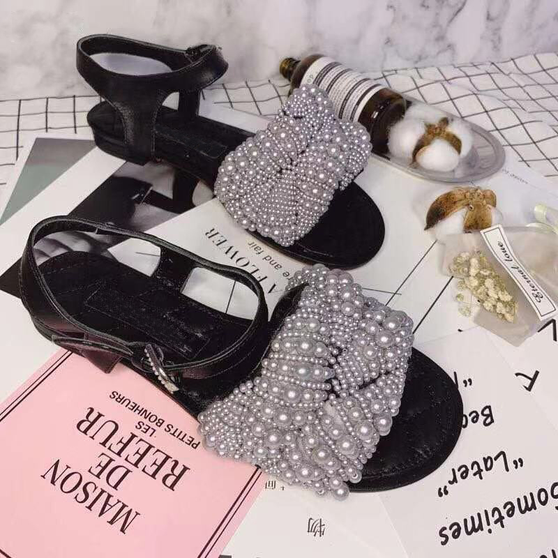 luxury bubble running women sandals designer beach sole leather smooth sports leisure platform Pearl womens sandal Roman casual comfortable, Black
luxury bubble running women sandals designer beach sole leather smooth sports leisure platform Pearl womens sandal Roman casual comfortable, Black