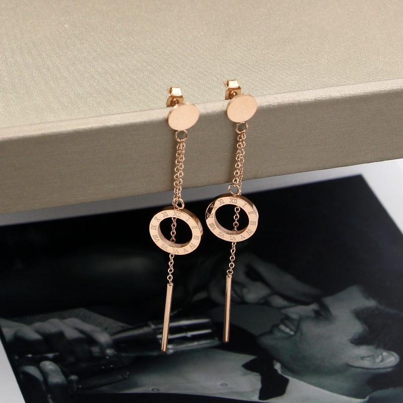 Stud Fashion Tassel Roman Alphabet Long Section Shell Earrings Jewelry For Women The Gift
Stud Fashion Tassel Roman Alphabet Long Section Shell Earrings Jewelry For Women The Gift