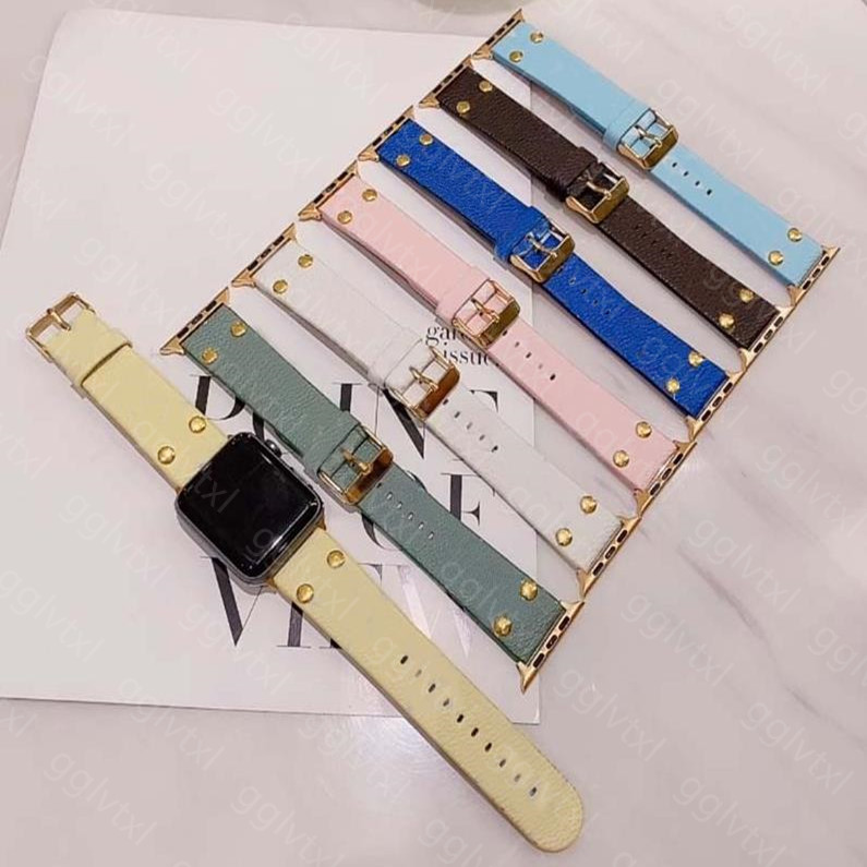 Top Designer Strap Gift Watchbands for Apple Watch Band 42mm 38mm 40mm 44mm iwatch 1 2 3 4 5 6 7 bands Leather Straps Bracelet Fashion Wristband Print Stripes watchband
Top Designer Strap Gift Watchbands for Apple Watch Band 42mm 38mm 40mm 44mm iwatch 1 2 3 4 5 6 7 bands Leather Straps Bracelet Fashion Wristband Print Stripes watchband