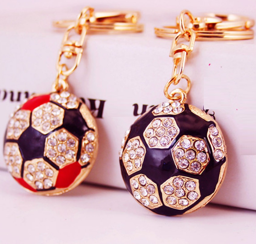 Bling Bling crystal football Keychains Handbag Car Key Ring Cute bag Pendant Key Chains Amazing
Bling Bling crystal football Keychains Handbag Car Key Ring Cute bag Pendant Key Chains Amazing