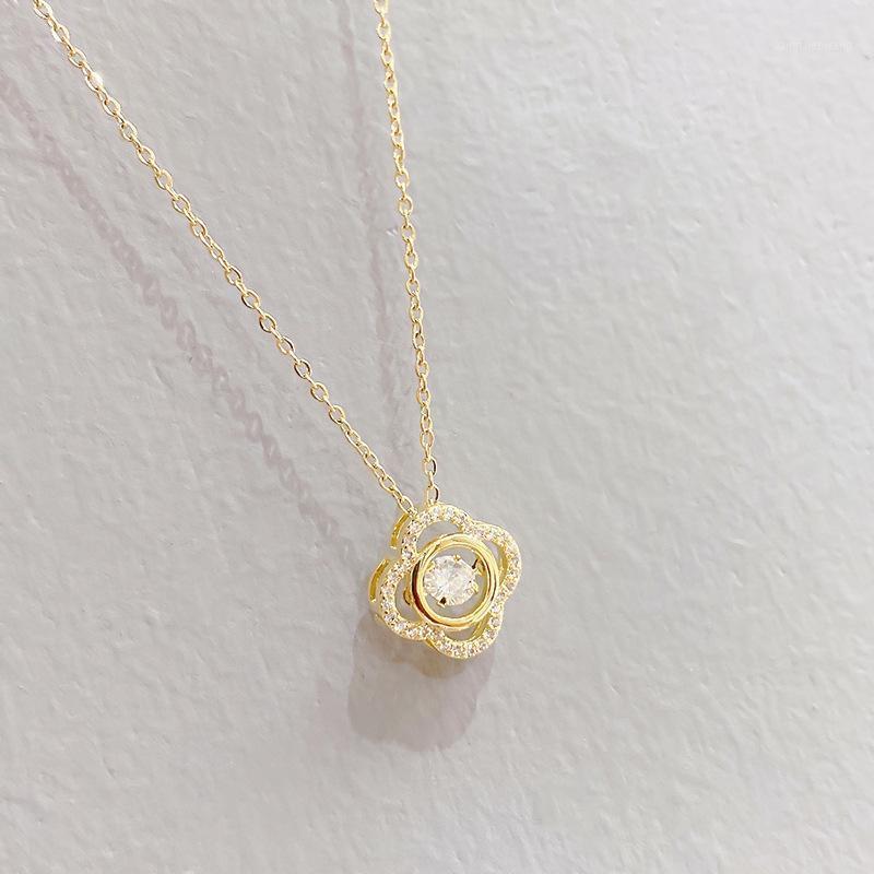 Chains BOTU 2021 Fashion Designed Pendant Necklace Women's Micro-Inlaid Zircon Clover Personalized Jewelry For Women
Chains BOTU 2021 Fashion Designed Pendant Necklace Women's Micro-Inlaid Zircon Clover Personalized Jewelry For Women