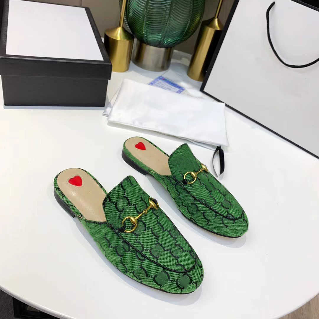 2021 Designer Men Women Slippers Loafers Genuine Leather Cowhide Princetown Sandals Casual Shoes Metal Buckle Lace Velvet Lazy Slipper With box, Black
2021 Designer Men Women Slippers Loafers Genuine Leather Cowhide Princetown Sandals Casual Shoes Metal Buckle Lace Velvet Lazy Slipper With box, Black