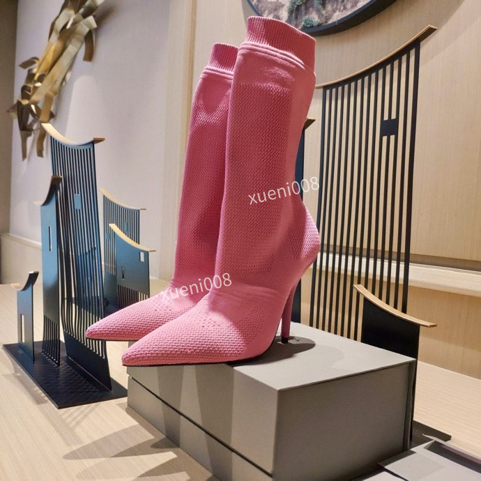 2021 Brand Designer Boots Rois Military Inspired Combat 35-41 Boot Re-Nylon Womens ManBouch attached to the Ankle with bag Thick Soled Martin Shoes gpf211103, 02
2021 Brand Designer Boots Rois Military Inspired Combat 35-41 Boot Re-Nylon Womens ManBouch attached to the Ankle with bag Thick Soled Martin Shoes gpf211103, 02