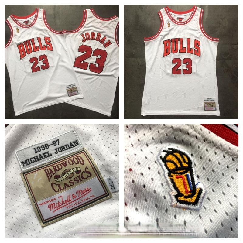 Retro Men Basketball JerseyChicagoBullsMichael23 MJ Mitchell & Ness Hardwoods Classics 1996-97 Swingman White Embroidere, Black;red
Retro Men Basketball JerseyChicagoBullsMichael23 MJ Mitchell & Ness Hardwoods Classics 1996-97 Swingman White Embroidere, Black;red