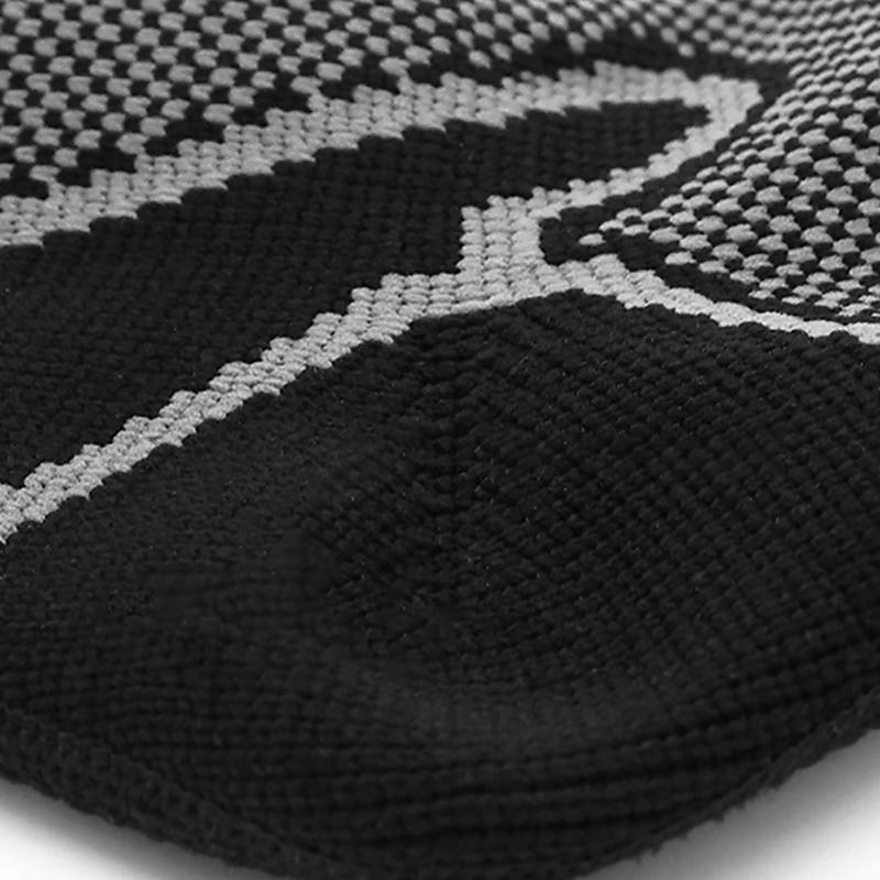 Ankle Support 1 Pc Sport Brace Compression Socks Running Basket Ball Active Protection, As pic
Ankle Support 1 Pc Sport Brace Compression Socks Running Basket Ball Active Protection, As pic