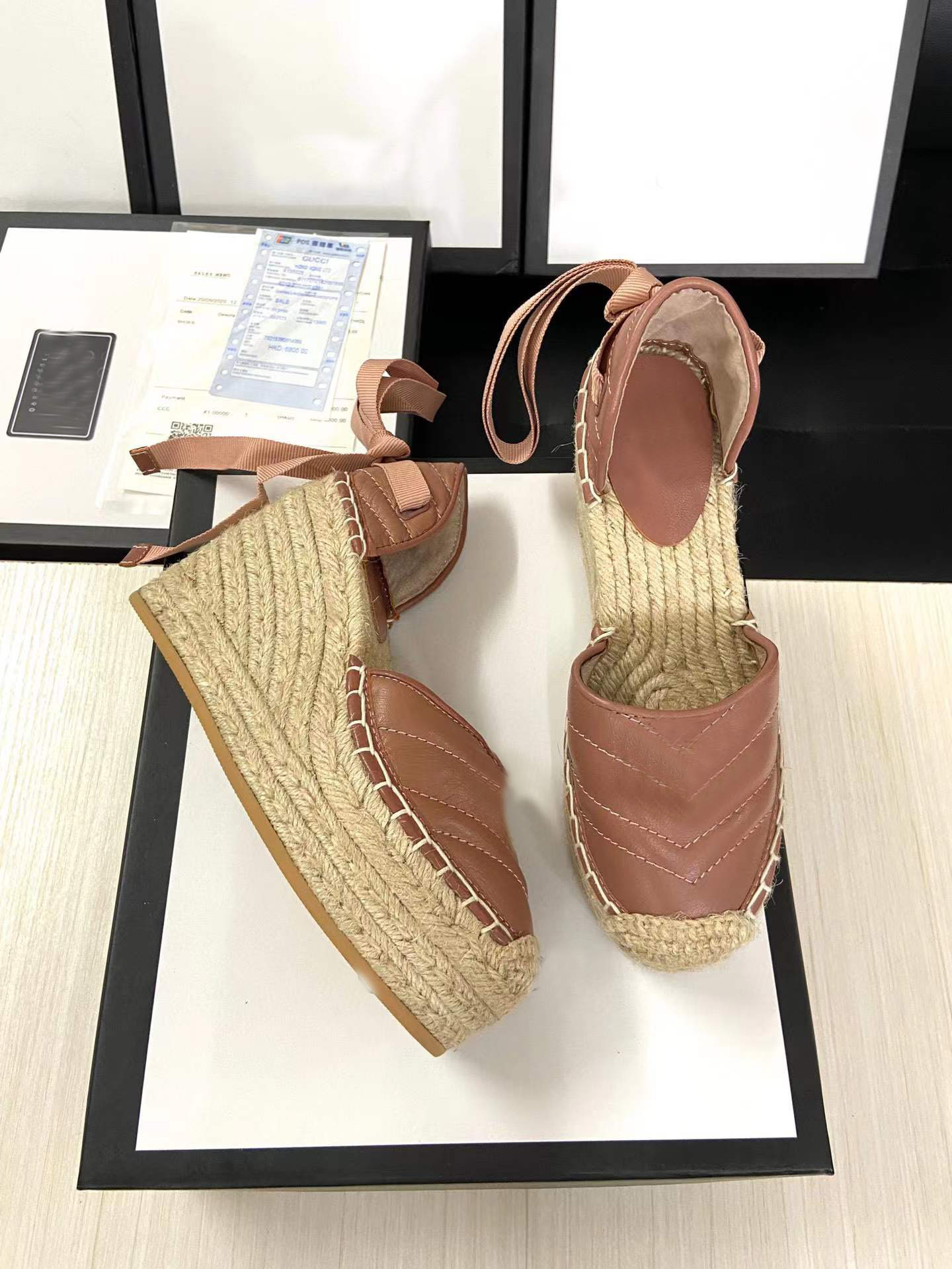 Designer Espadrille Box Ladies Sandals Shoes Wedge Leather Ankle Matelassé Lace-up Real Platform High Women 12cm Heel With Fejbe, Color 4
Designer Espadrille Box Ladies Sandals Shoes Wedge Leather Ankle Matelassé Lace-up Real Platform High Women 12cm Heel With Fejbe, Color 4