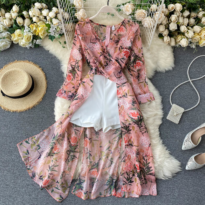 Summer Women Two Piece Set Sweet Flower Print V-Neck Long Sleeve Chic Asymmetrical Chiffon Shirt + White Shorts Fashion Suit 210518