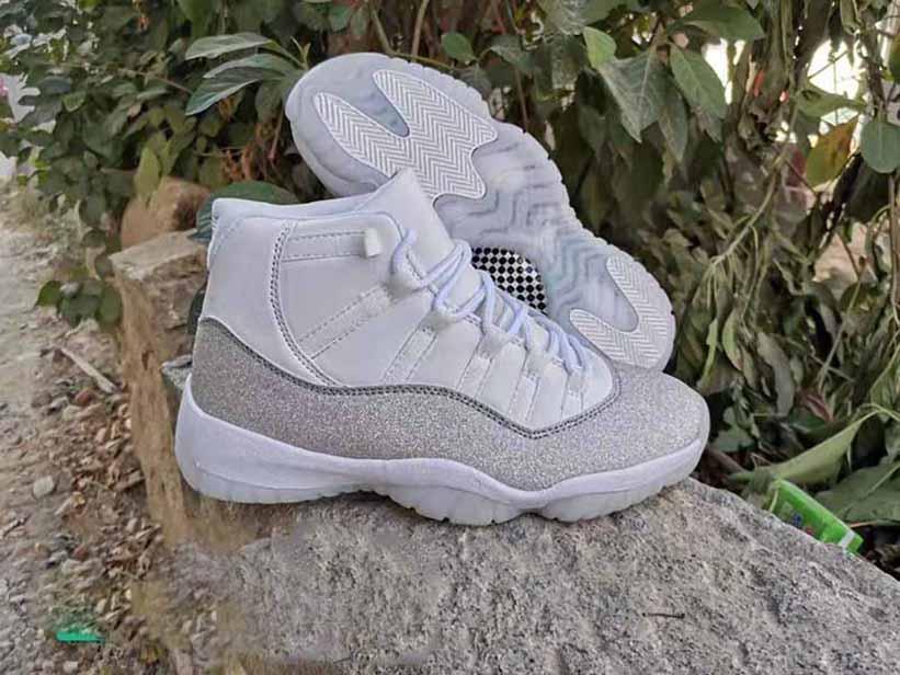 selling promotion 11 Men Basketball Shoes Fire Red 4 Sneakers Bred 11s Low Gamma Legend University Blue 4s Concord Space Jam Black Cat White, According the pics
selling promotion 11 Men Basketball Shoes Fire Red 4 Sneakers Bred 11s Low Gamma Legend University Blue 4s Concord Space Jam Black Cat White, According the pics