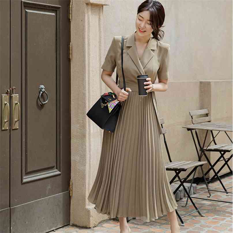 Maxi pleated Dress for women Summer Korea OL Short Sleeve notched Line Sexy ladies Office Party Long Dresses 210602, Khaki
Maxi pleated Dress for women Summer Korea OL Short Sleeve notched Line Sexy ladies Office Party Long Dresses 210602, Khaki