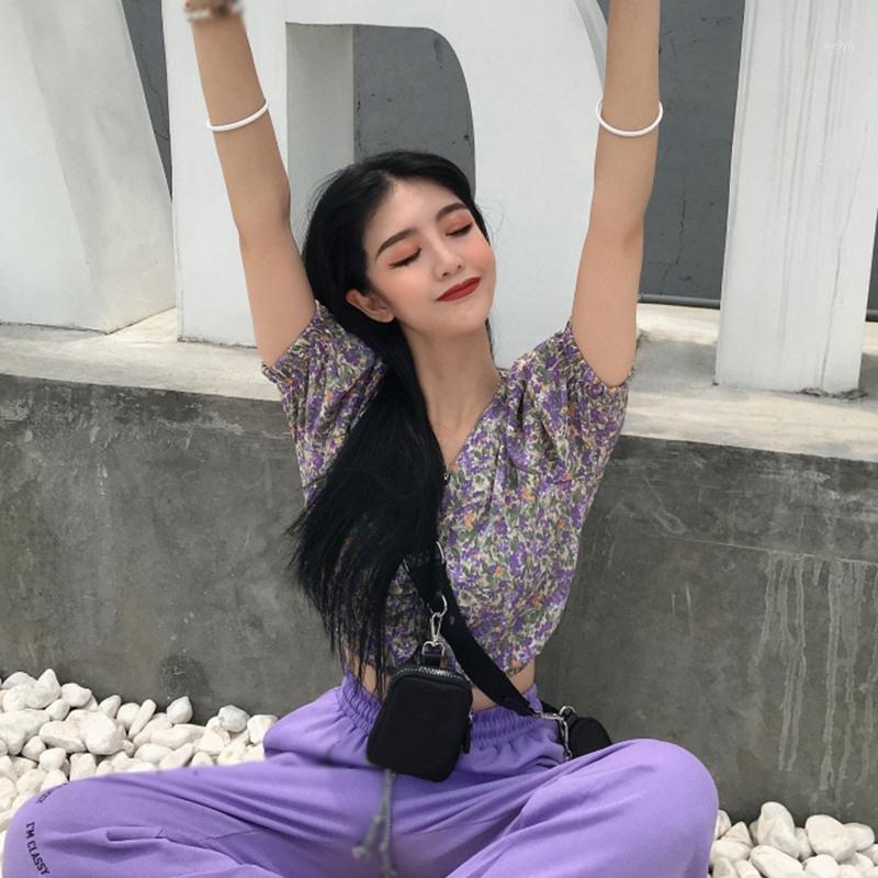 Women's Blouses & Shirts Harajuku V-Neck Beach Style Sweet Pleated Puff Sleeve Small Floral Print Short Chiffon Shirt Blouse
Women's Blouses & Shirts Harajuku V-Neck Beach Style Sweet Pleated Puff Sleeve Small Floral Print Short Chiffon Shirt Blouse