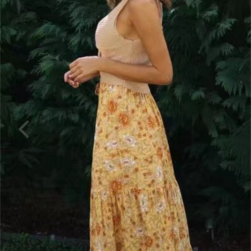 Bohemia Yellow Floral Print Long Skirt Gypsy Women Stitching Pleated Lacing up Stream Waist Maxi length Skirts Boho Holiday 210429