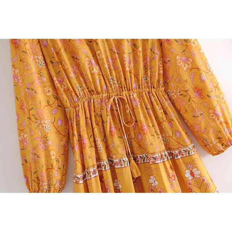 Bohemia Women Yellow Floral Print Long sleeve Dress BOHO Holiday V neck Tassel Bandage Elastic Waist Mini Short Dresses 210429