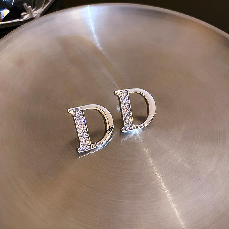 Stud Trendy Zircon Letter D Earrings For Women Girl Jewelry High Quality S925 Needle Anniversary Birthday Party Gift, Golden;silver
Stud Trendy Zircon Letter D Earrings For Women Girl Jewelry High Quality S925 Needle Anniversary Birthday Party Gift, Golden;silver