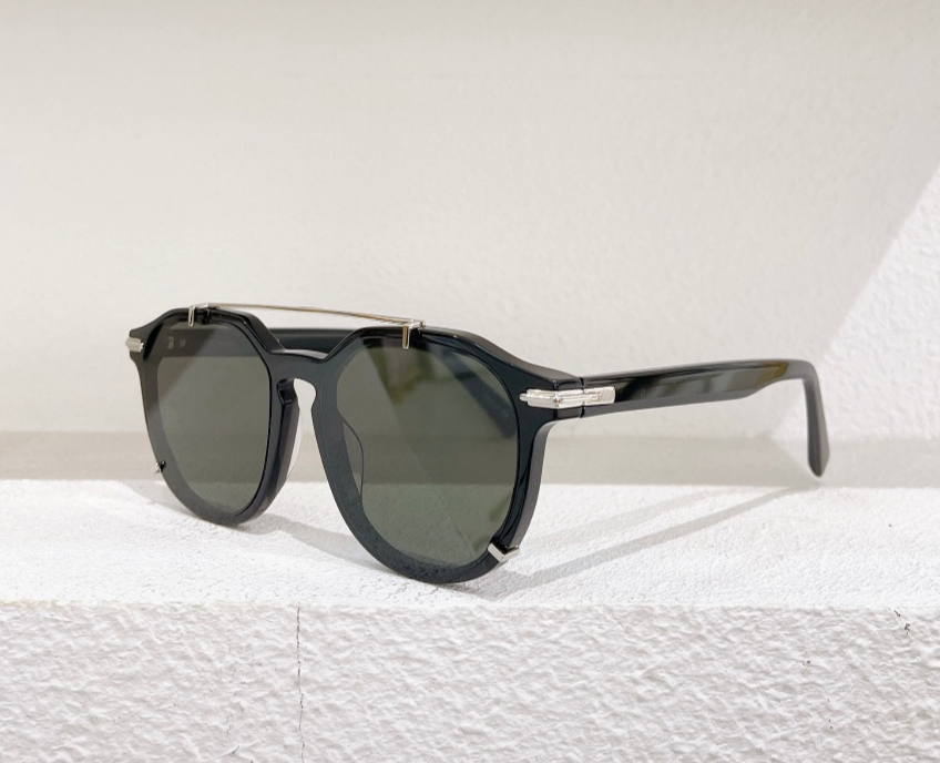 Silver Black Pilot Sunglasses Ri 56mm Sonnenbrille Sunnies soleil Gafas Oculos So men Fashion Sun glasses uv400 protection with box
Silver Black Pilot Sunglasses Ri 56mm Sonnenbrille Sunnies soleil Gafas Oculos So men Fashion Sun glasses uv400 protection with box