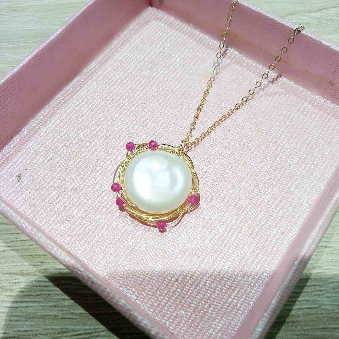 Beautiful 925 Sterling Silver 14K Roll Gold Wire Wrap Freshwater Baroque Pearl Women's Necklace Pendant 210524
Beautiful 925 Sterling Silver 14K Roll Gold Wire Wrap Freshwater Baroque Pearl Women's Necklace Pendant 210524