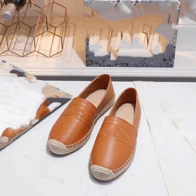 Dio platform vintage sandal luxury Espadrilles Plate-forme designer women luxe sandale fisherman size 35-41 letters JKBCjj0002
Dio platform vintage sandal luxury Espadrilles Plate-forme designer women luxe sandale fisherman size 35-41 letters JKBCjj0002