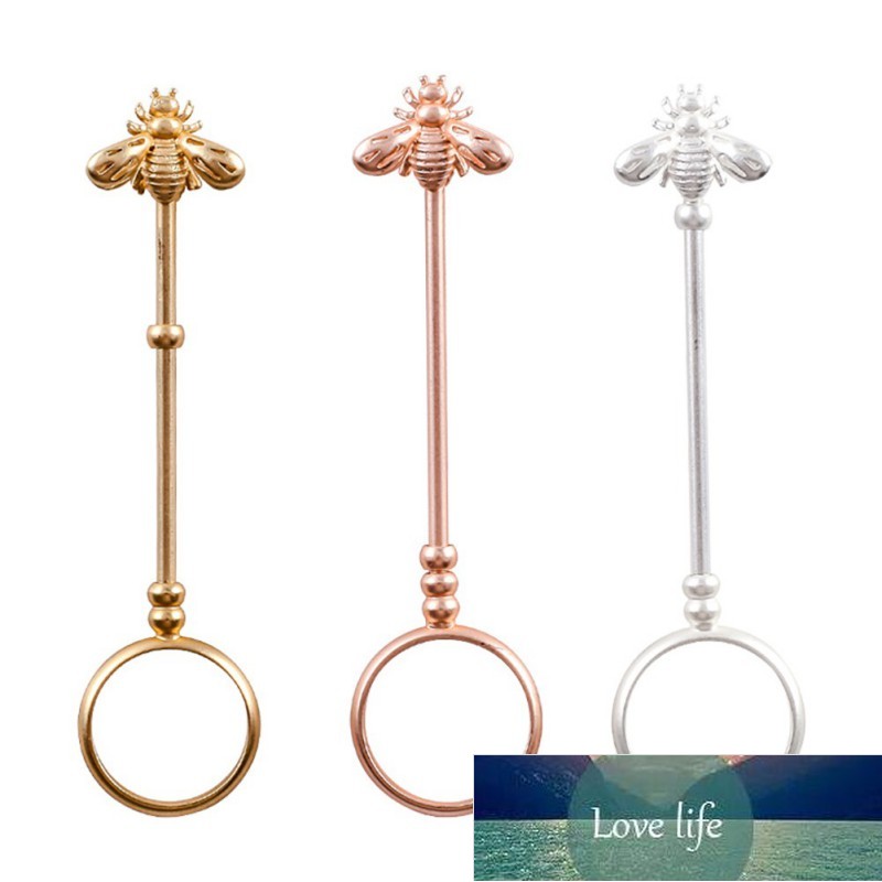 Retro Cigarette Holder Smoking Finger Rings Metal Finger Clip Women Men Slim Cigarettes Smoking Accessories Bee Design Factory price expert design Quality Latest
Retro Cigarette Holder Smoking Finger Rings Metal Finger Clip Women Men Slim Cigarettes Smoking Accessories Bee Design Factory price expert design Quality Latest