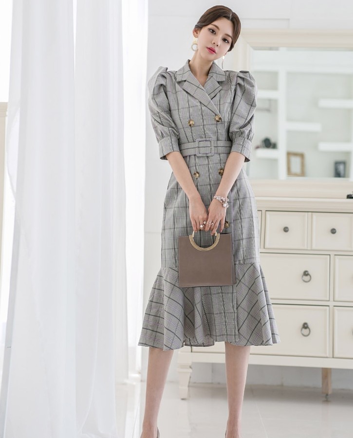 Korean Women Fashion Elegant Double Breasted Gray Plaid OL Style Midi Dress High Quality Ruffles Fishtail With Belt 210519