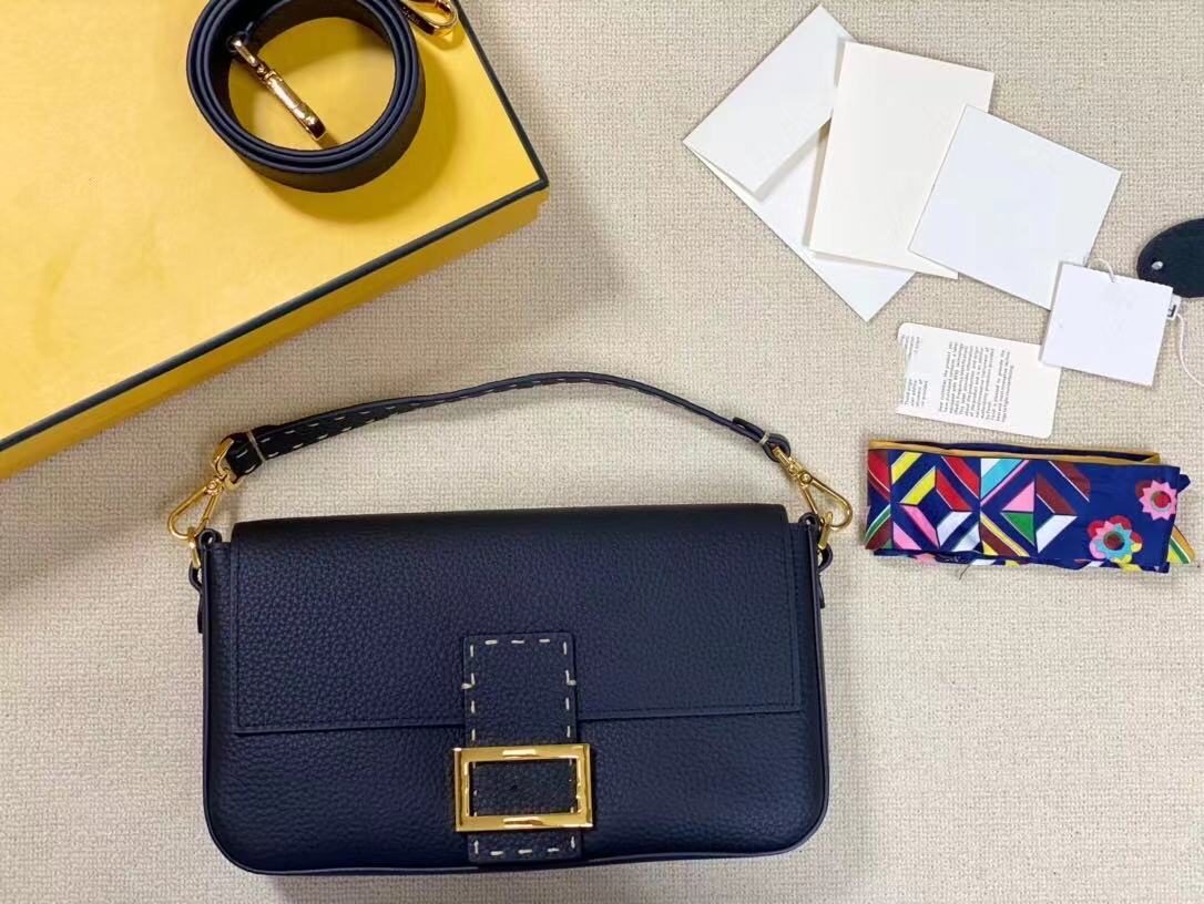 Shoulder Bags Crossbody Onthego Chain Quilted Leather Bag Designer Handbag (27x6x16cm) White Black Brown Tote Fashion Handbags Nylon Handtasche
Shoulder Bags Crossbody Onthego Chain Quilted Leather Bag Designer Handbag (27x6x16cm) White Black Brown Tote Fashion Handbags Nylon Handtasche