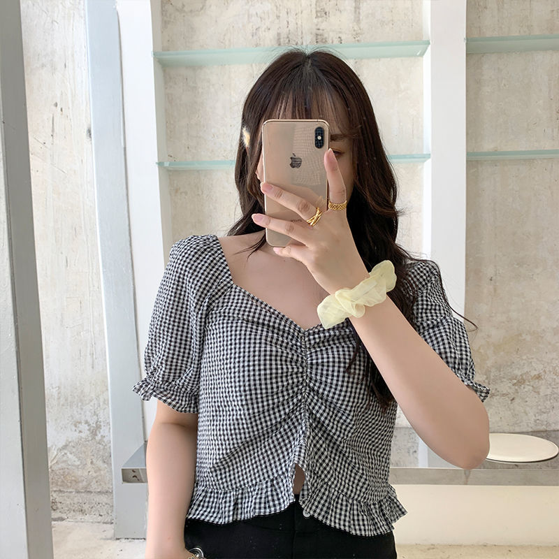 Korean V-neck Short Sleeve Shirt Vintage Woman Fashion Ruffles Fit Blouse Ladies Crop Top Female Plus Size Tops 210510