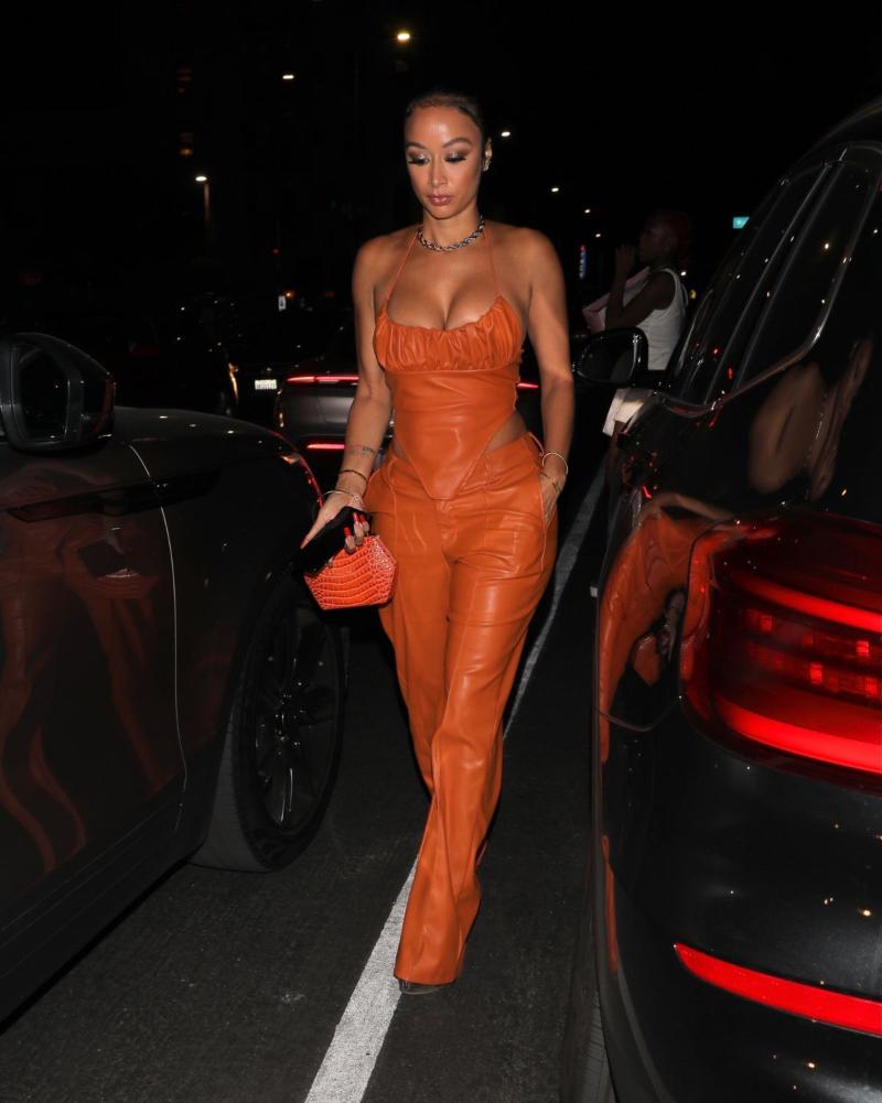 Women' Two Piece Pants 2022 Arrival PU Trendy Chic Women Outfits Matching Sets Vest Crop Tops Baggy Night Club Wear, Black
Women' Two Piece Pants 2022 Arrival PU Trendy Chic Women Outfits Matching Sets Vest Crop Tops Baggy Night Club Wear, Black