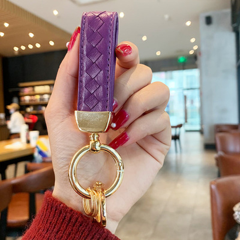 Wholesale Creative Woven Leather Car Key Chain Pendant Personality Braided Keyring Waist Pendant