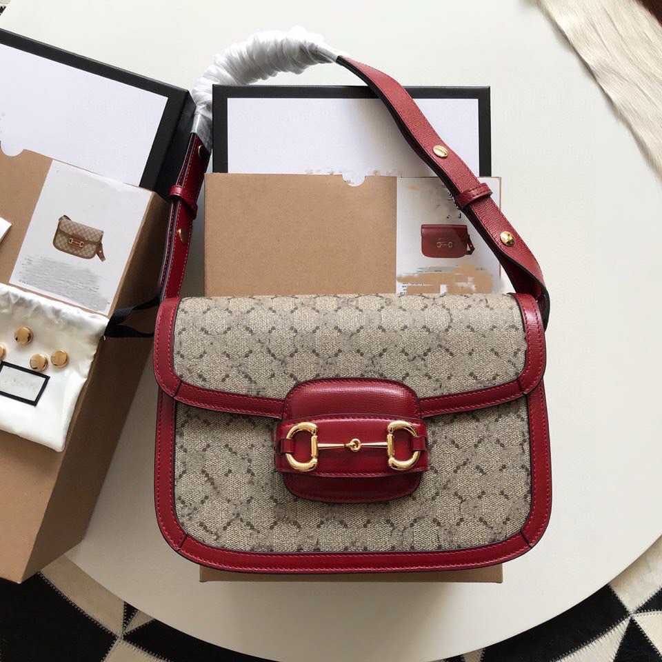 2021 Famous Designer Lady Fashion Bag Genuine Leather Classic Retro Simplicity Saddle Bags Horsebit Messenger Package, 11111
2021 Famous Designer Lady Fashion Bag Genuine Leather Classic Retro Simplicity Saddle Bags Horsebit Messenger Package, 11111