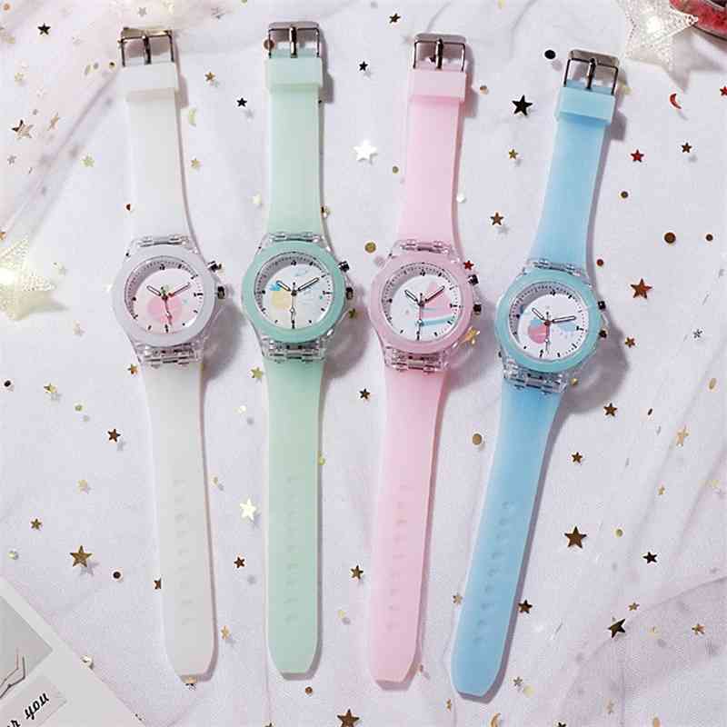 Creative leisure fashion silicone quartz cartoon children's luminous watch for primary and secondary school students
Creative leisure fashion silicone quartz cartoon children's luminous watch for primary and secondary school students