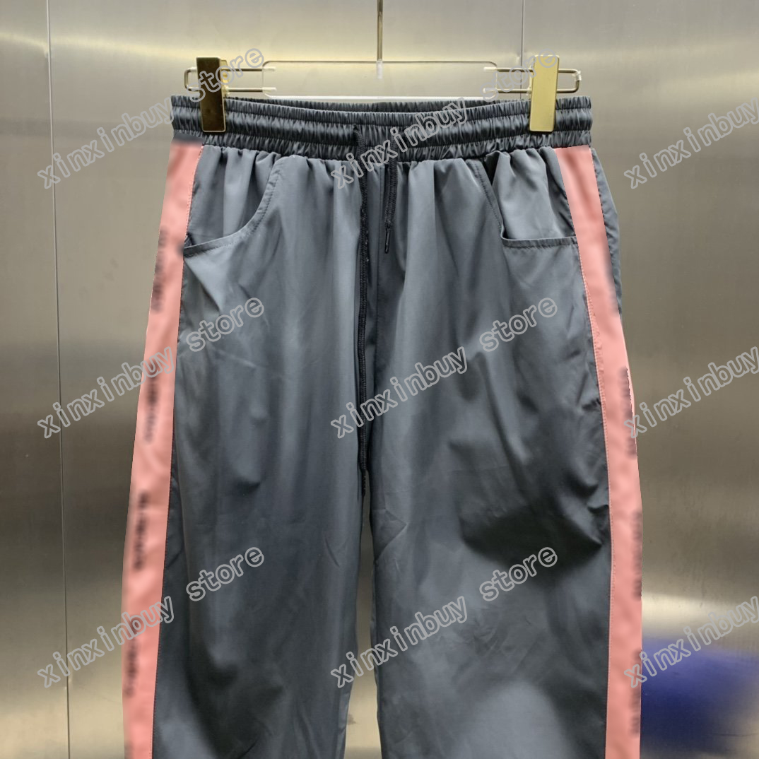 2021 European spring and summer latest fashion high quality side letter stitching printing pants male designer luxury casual French men's trousers, Black
2021 European spring and summer latest fashion high quality side letter stitching printing pants male designer luxury casual French men's trousers, Black
