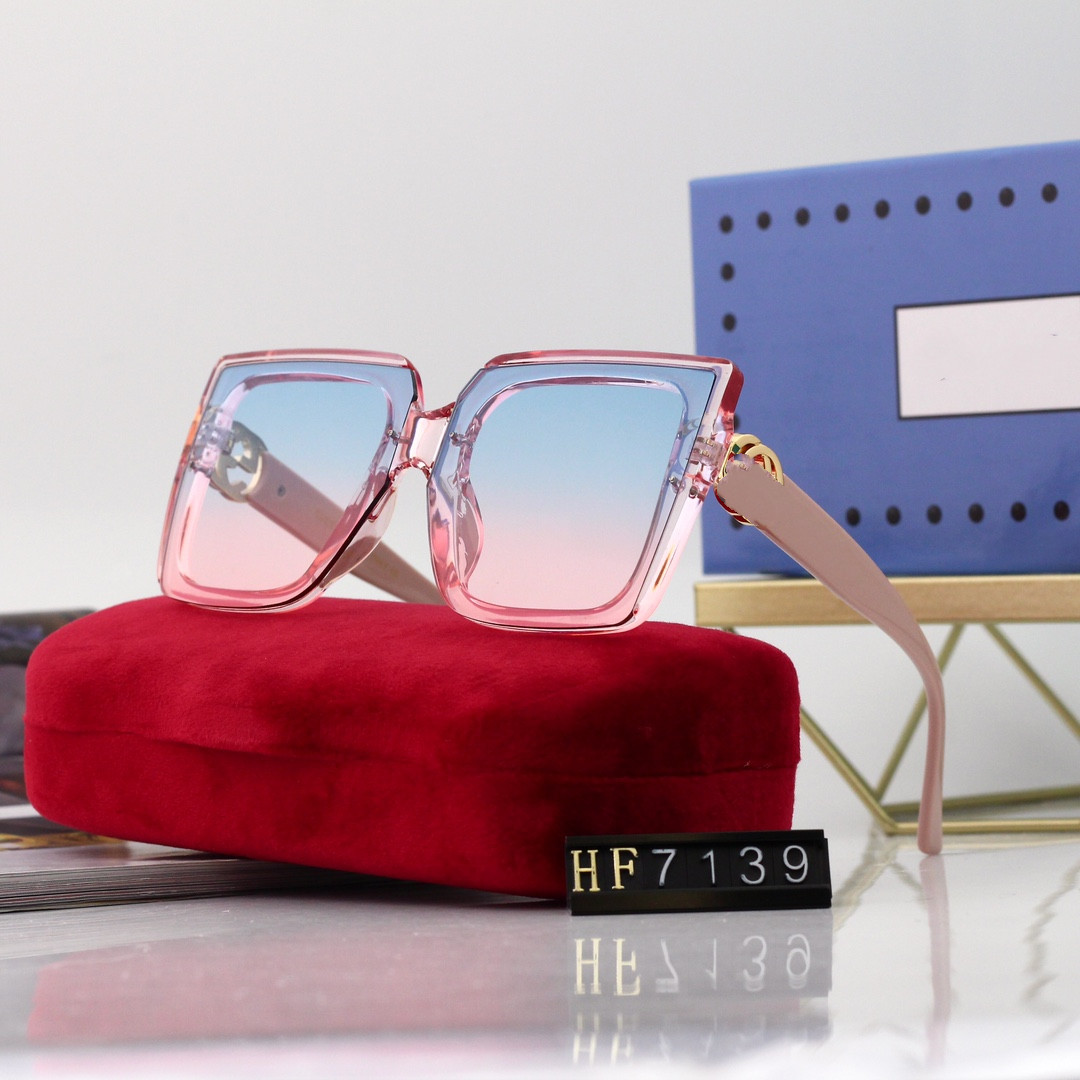 3013 Designer Sunglass Women Eyeglasses Outdoor Shades PC Frame Fashion Classic Lady Sun glasses Mirrors for Womens Luxury Sunglasses
3013 Designer Sunglass Women Eyeglasses Outdoor Shades PC Frame Fashion Classic Lady Sun glasses Mirrors for Womens Luxury Sunglasses