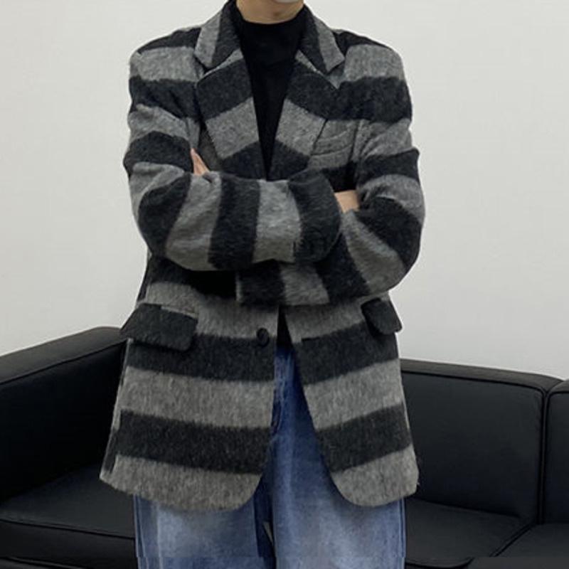 Men's Suits & Blazers Autumn Winter Fashion Chic Men Striped Woolen 2021 Loose Notched Single Breasted Casual Thick Suit Jacket Tide, White;black
Men's Suits & Blazers Autumn Winter Fashion Chic Men Striped Woolen 2021 Loose Notched Single Breasted Casual Thick Suit Jacket Tide, White;black